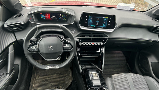 Peugeot e-208 vaihtoauto