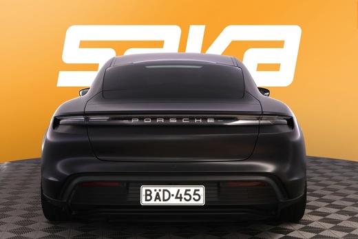 Porsche Taycan vaihtoauto