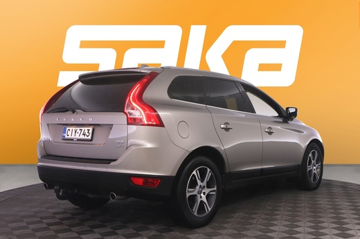 Volvo XC60 vaihtoauto