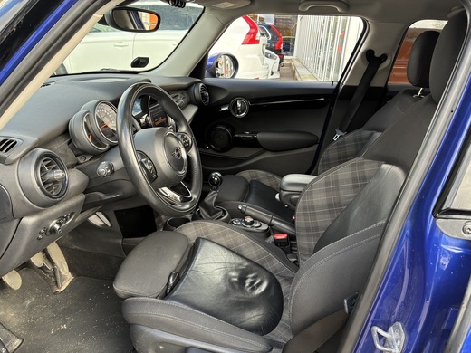Mini Hatchback vaihtoauto