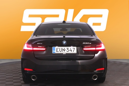 BMW 330 vaihtoauto