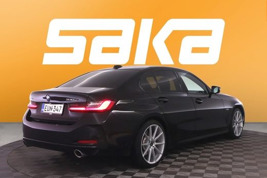 BMW 330 vaihtoauto