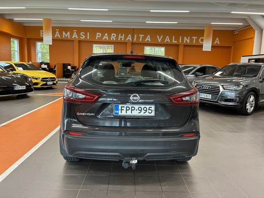 Nissan Qashqai vaihtoauto