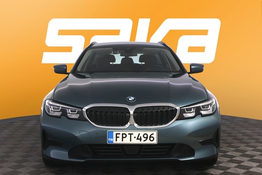 BMW 330 vaihtoauto