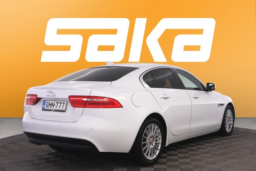 Jaguar XE vaihtoauto