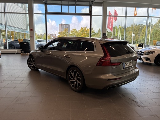 Volvo V60 vaihtoauto