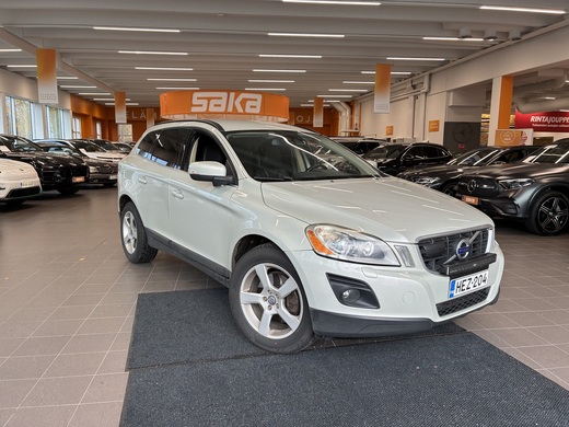 Volvo XC60 vaihtoauto
