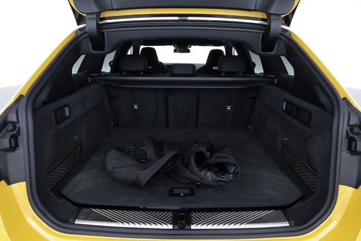 BMW M5 vaihtoauto
