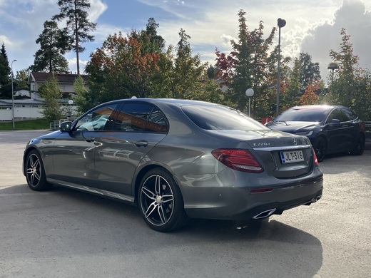 Mercedes-Benz E vaihtoauto