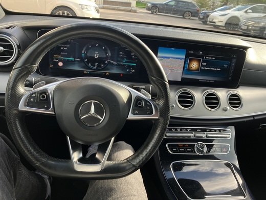 Mercedes-Benz E vaihtoauto