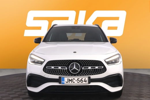 Mercedes-Benz GLA vaihtoauto