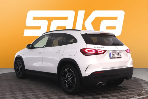 Mercedes-Benz GLA vaihtoauto