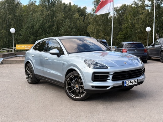 Porsche Cayenne vaihtoauto