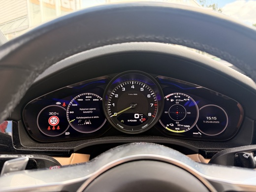 Porsche Cayenne vaihtoauto