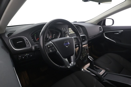 Volvo V40 Cross Country vaihtoauto