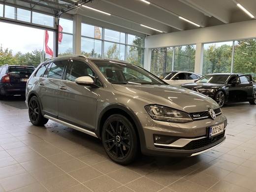 Volkswagen Golf vaihtoauto