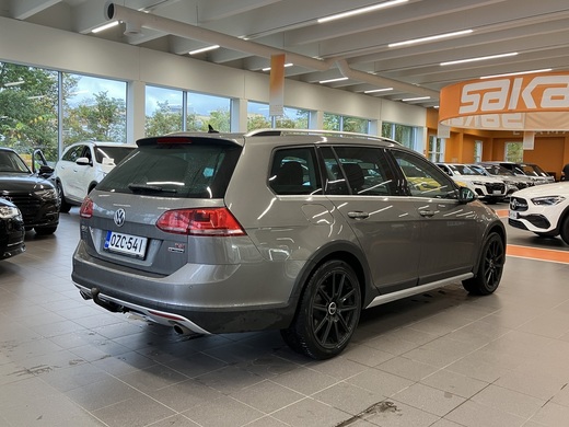 Volkswagen Golf vaihtoauto