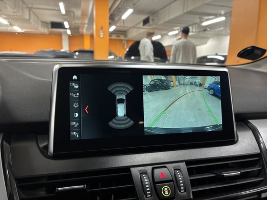 BMW 225 vaihtoauto
