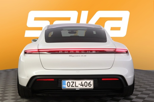 Porsche Taycan vaihtoauto