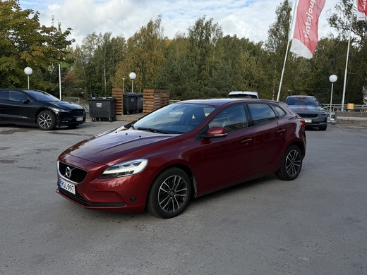 Volvo V40 vaihtoauto
