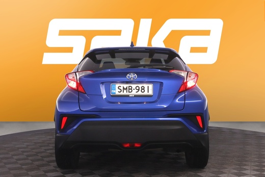 Toyota C-HR vaihtoauto