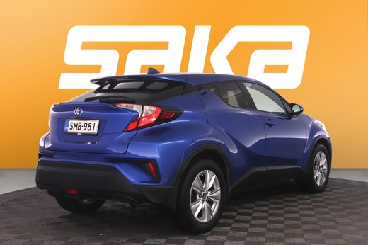 Toyota C-HR vaihtoauto