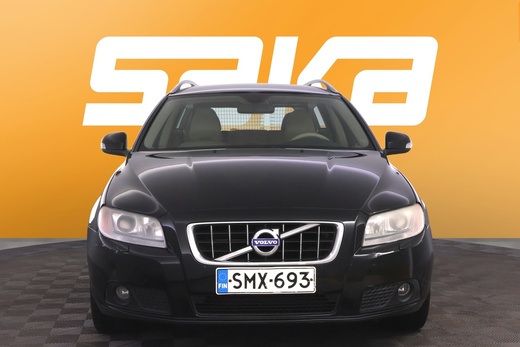 Volvo V70 vaihtoauto