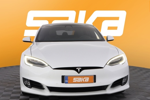Tesla Model S vaihtoauto