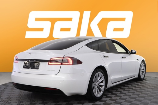Tesla Model S vaihtoauto
