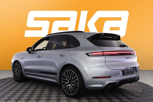 Porsche Cayenne vaihtoauto