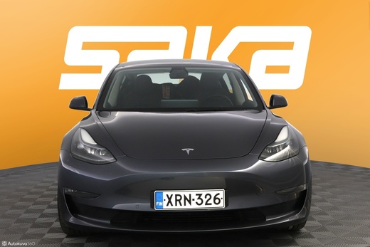 Tesla Model 3 vaihtoauto