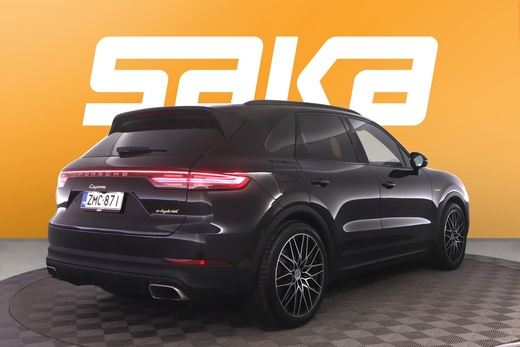 Porsche Cayenne vaihtoauto