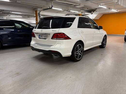 Mercedes-Benz GLE vaihtoauto