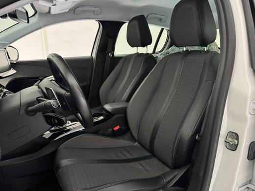 Peugeot 208 vaihtoauto