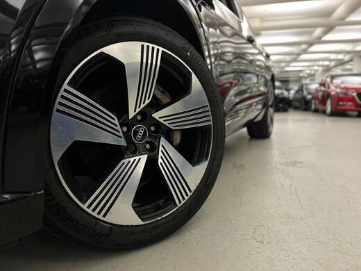 Audi e-tron vaihtoauto