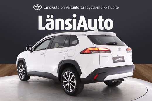 Toyota Corolla Cross vaihtoauto