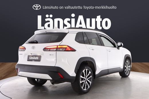 Toyota Corolla Cross vaihtoauto