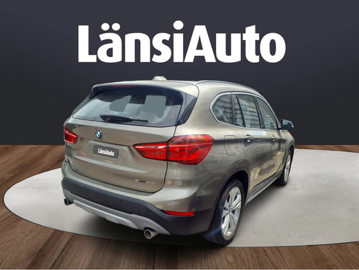 BMW X1 vaihtoauto