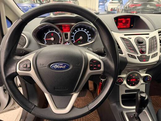 Ford Fiesta vaihtoauto