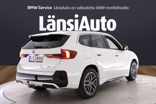 BMW iX1 vaihtoauto