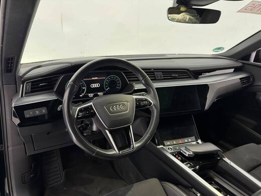 Audi Q8 e-tron vaihtoauto