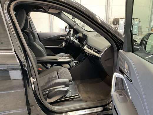 BMW iX1 vaihtoauto