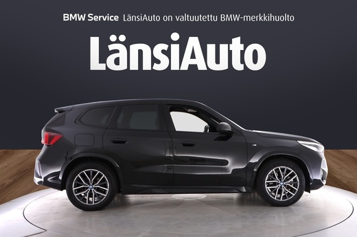 BMW iX1 vaihtoauto