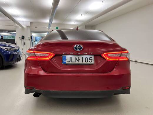 Toyota Camry vaihtoauto