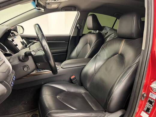 Toyota Camry vaihtoauto