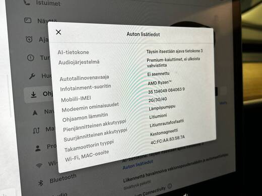Tesla Model 3 vaihtoauto