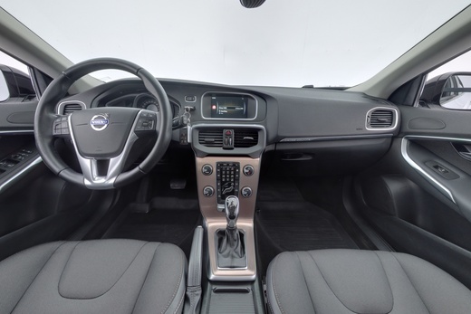 Volvo V40 Cross Country vaihtoauto