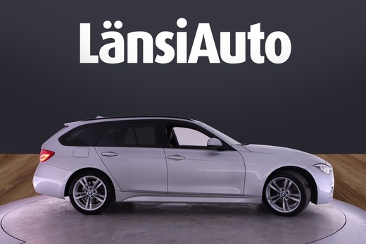 BMW 330 vaihtoauto