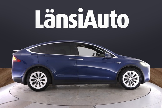 Tesla Model X vaihtoauto