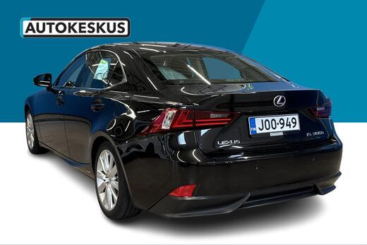 Lexus IS vaihtoauto